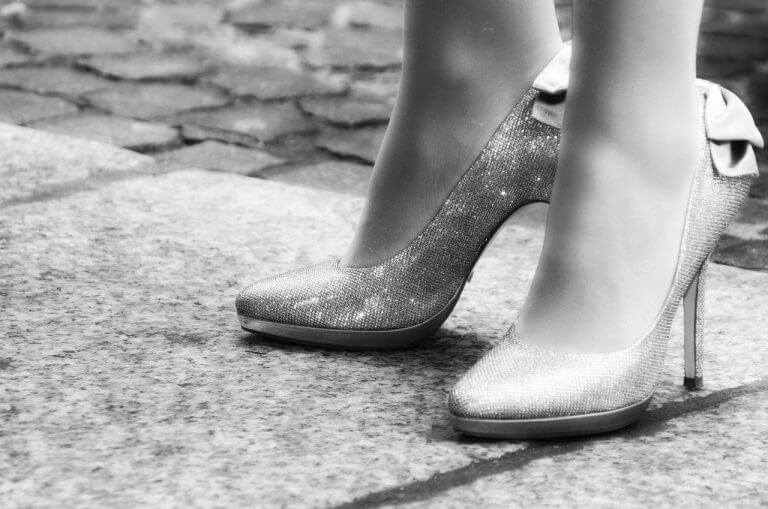 Salto alto: as curiosidades em torno da peça símbolo de feminilidade